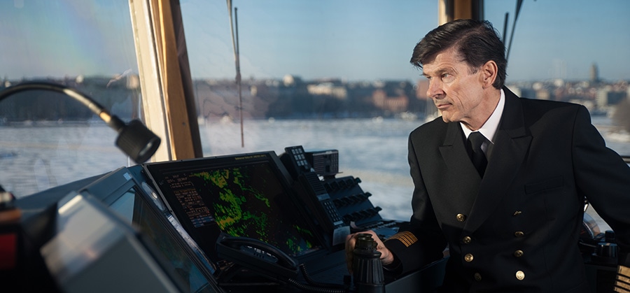 img_Arctia Captain_900x419